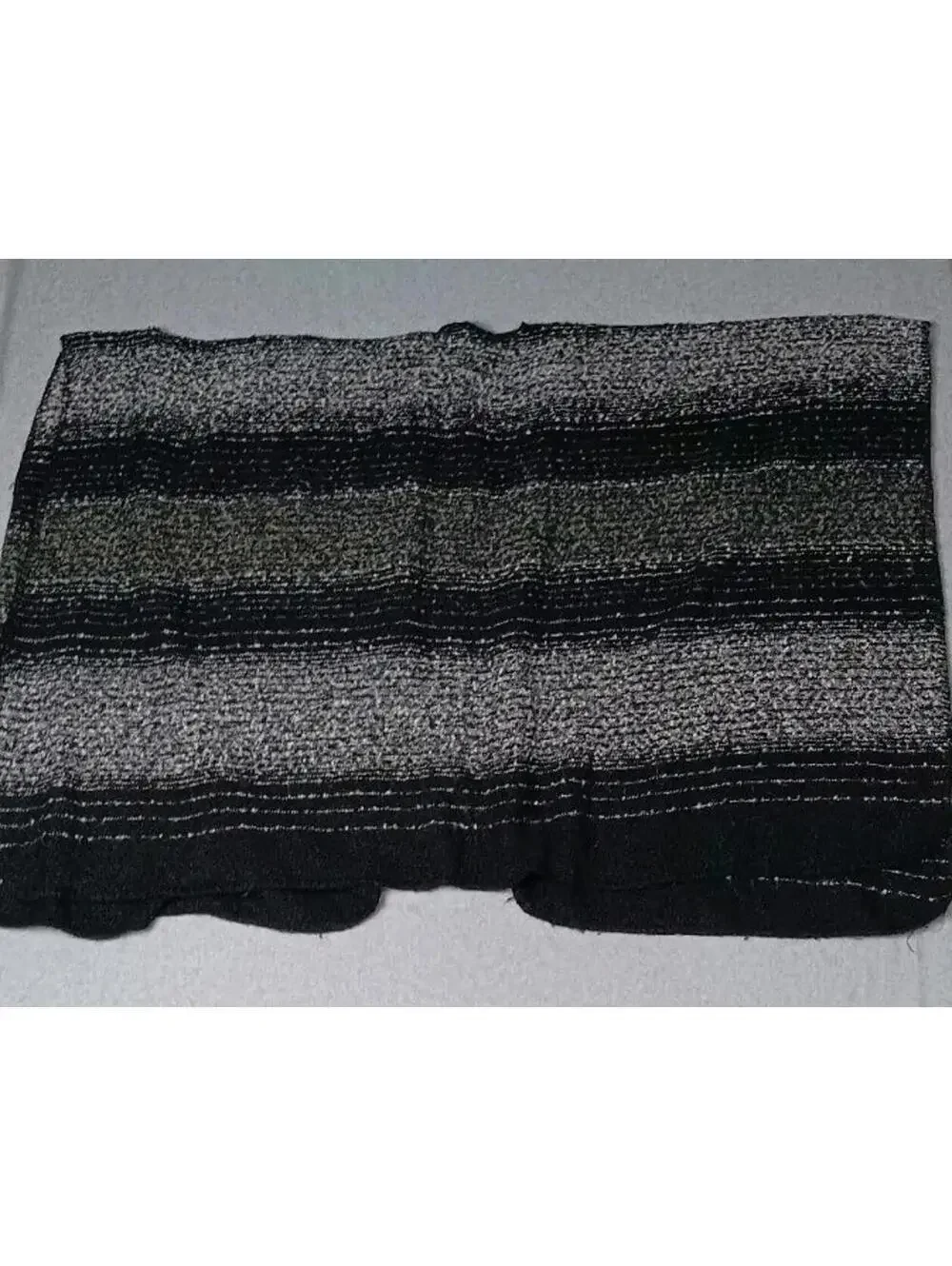 Woolrich Open Shaw Poncho Wrap Unisex One Size Black White And Grey Gray Knit